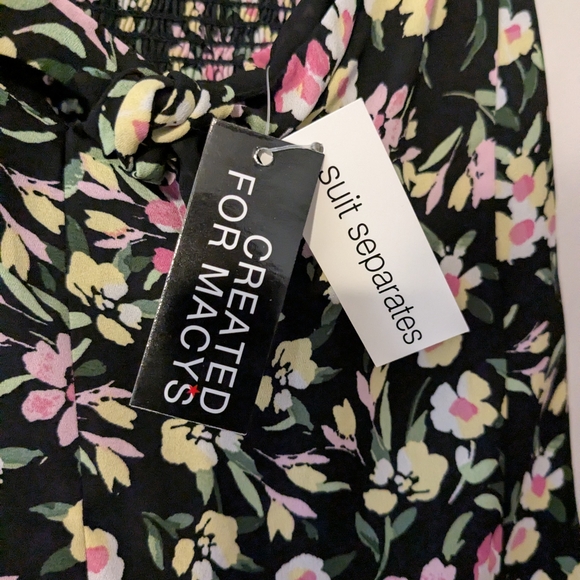 New Crop Tank Top Bar III Black and Pink Sleeveless Crop NWT - Picture 3 of 6